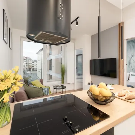 Verona House - Premium & Free Parking! 아파트 크라쿠프