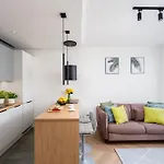 Verona House - Premium クラクフ